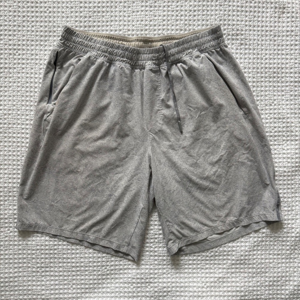 Lululemon Pace Breaker Linerless Shorts XL Heathered Grey LM7BD7S 7" Inseam